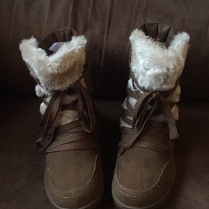 NWOT Women’s Guess Ryla Boots